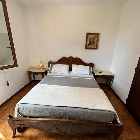 La Casa Delle Querce Bed and Breakfast San Pietro in Vincoli