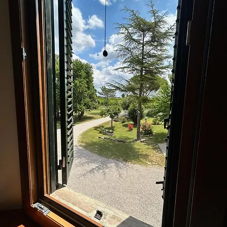 La Casa Delle Querce Bed and Breakfast