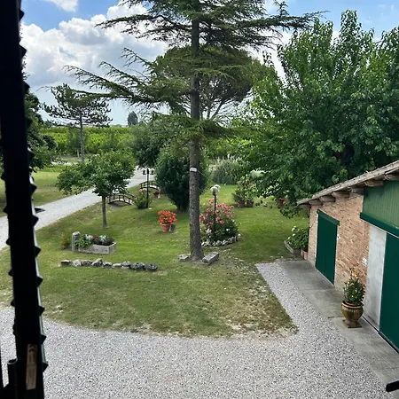 Bed and Breakfast La Casa Delle Querce
