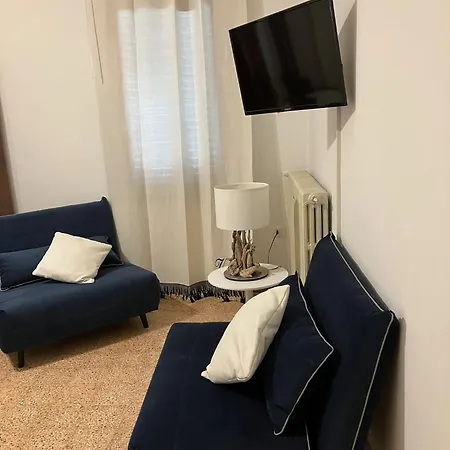 La Casa Delle Querce Bed and Breakfast *